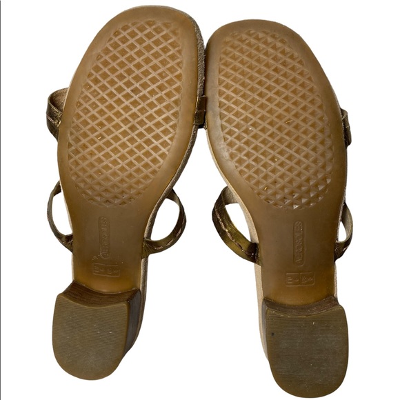 Aerosoles Metallic Gold Block Heel Suede Sandals Size 8 - Picture 8 of 10